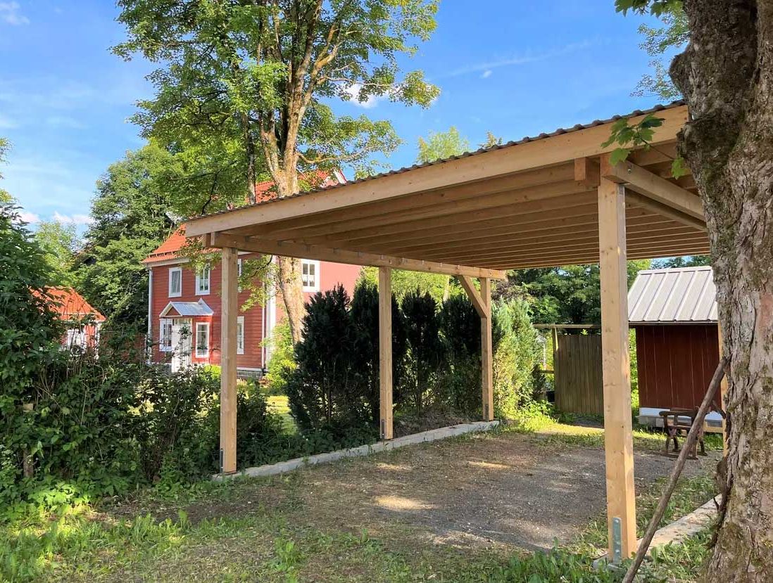 Ankommen & verlieben: Natur pur auf 3.300 m² mit 1a-Direktorenhaus in bester Lage!