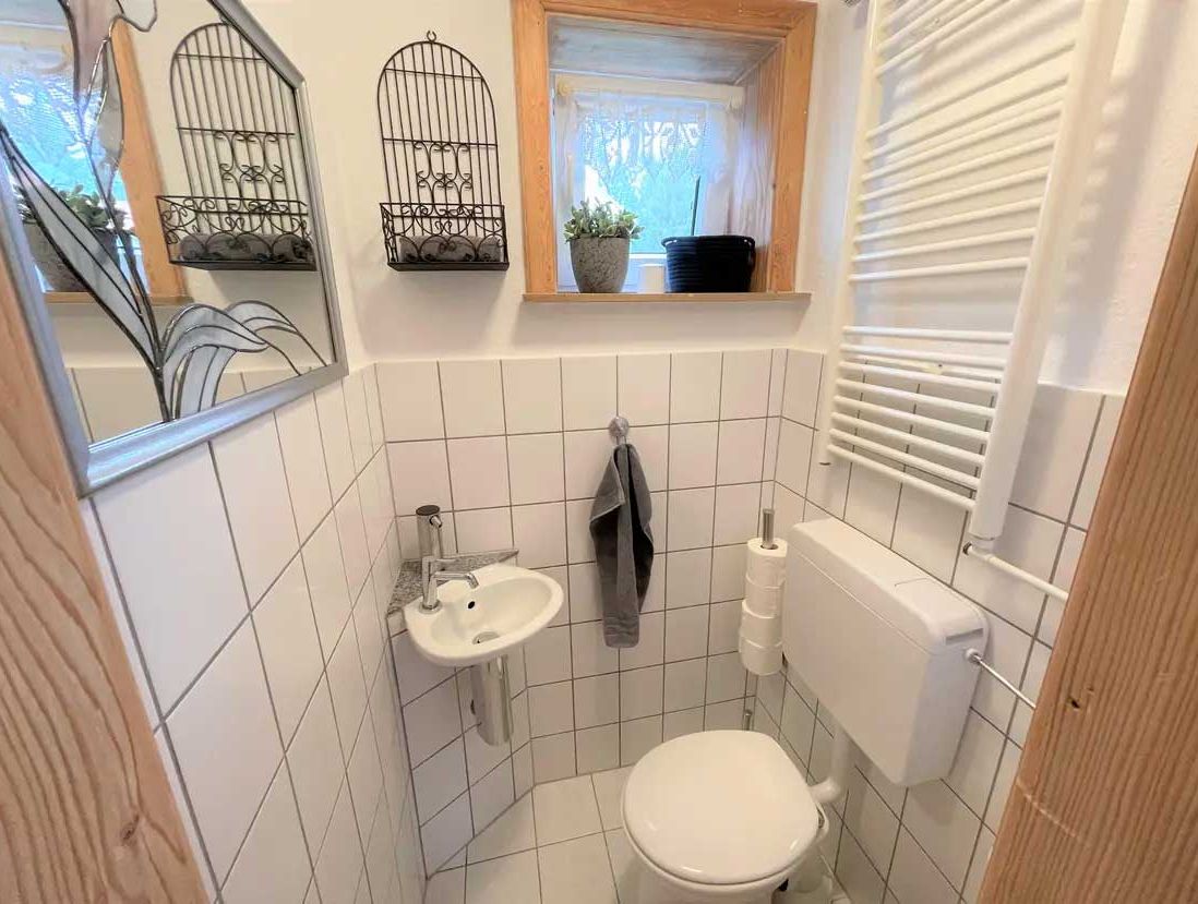 Ankommen & verlieben: Natur pur auf 3.300 m² mit 1a-Direktorenhaus in bester Lage!