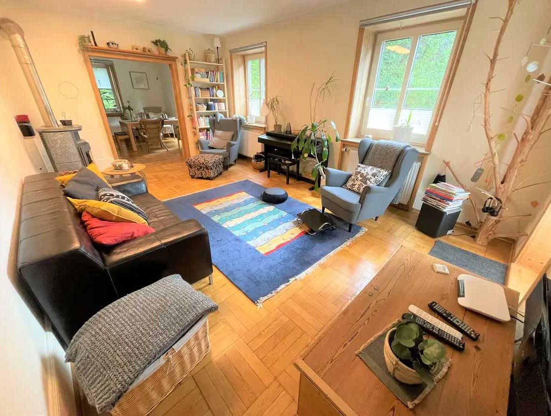 Ankommen & verlieben: Natur pur auf 3.300 m² mit 1a-Direktorenhaus in bester Lage!