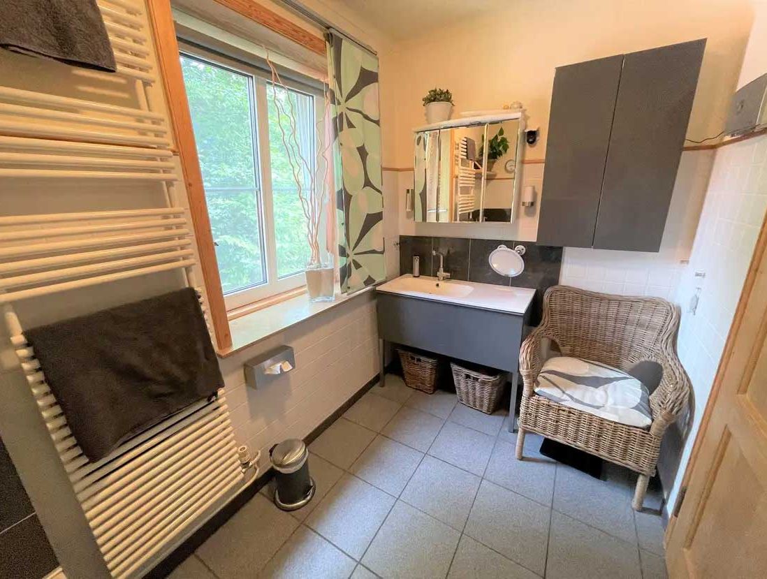 Ankommen & verlieben: Natur pur auf 3.300 m² mit 1a-Direktorenhaus in bester Lage!
