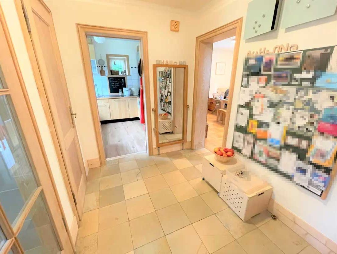 Ankommen & verlieben: Natur pur auf 3.300 m² mit 1a-Direktorenhaus in bester Lage!